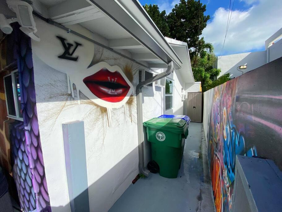 Unique Miami Art Escape W/ Hottub, Arcade & Murals Esterno foto